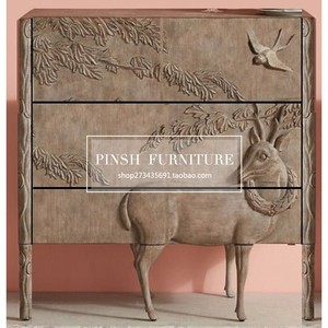 Amerikanischer rustikaler Holzschrank im Elchblatt-Design, französischer Antik-Stil, Distressed-Schrank mit Vogel- und Blumenrelief, dekorativ - Product Image 4