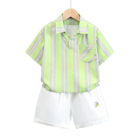 Nouvelle collection 2026 : Ensemble chemise et short en coton uni style preppy pour garçons, en stock (200)