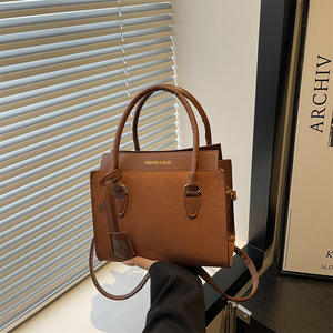 Nuevo bolso de hombro de alta calidad, bolso de moda para mujer, bolso minimalista, bolso bandolera - Product Image 3