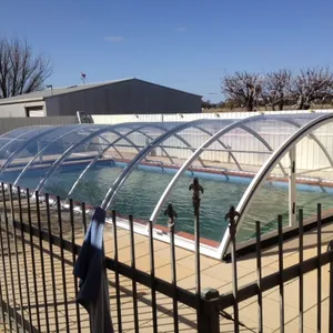 Rétractable Meilleur Hiver de piscine En Polycarbonate couvre pour le modèle C 4 m 8 m