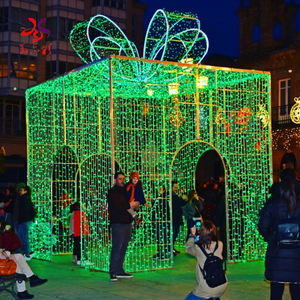 Meilleures ventes <span class=keywords><strong>2022</strong></span> Boîte cadeau de Noël violette Petites, moyennes et grandes boîtes Lumières à motif LED Centre commercial Rue du <span class=keywords><strong>parc</strong></span> Décoration de vacances - Product Image 6