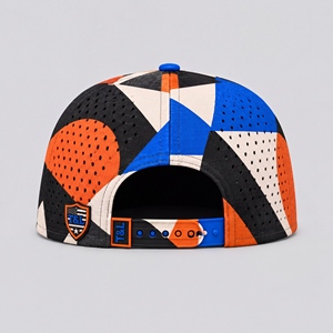 Casquette de golf géométrique multicolore noire, orange, bleue, imperméable, avec patch en PVC et cordon, 5 panneaux, perforée, respirante, pour homme et femme, idéale pour l'extérieur - Product Image 4