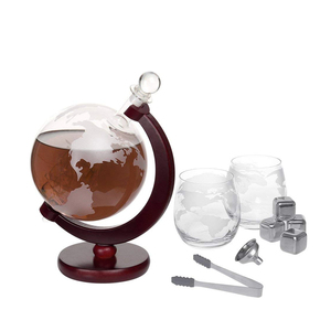 Nouveau 2020 produits luxe soufflé à la main <span class=keywords><strong>globe</strong></span> vin décanteur <span class=keywords><strong>whisky</strong></span> verre et ensemble de <span class=keywords><strong>carafe</strong></span> - Product Image 1