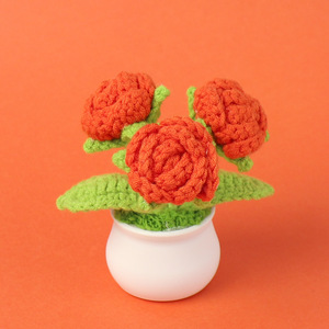 Hecho a mano tejido de ganchillo Rosa maceta hecha a mano para novia graduación regalo del Día de San Valentín adorno de escritorio - Product Image 4