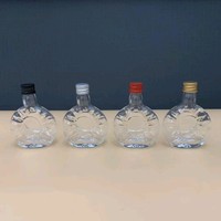 Kustom Transparan 50Ml 100Ml 250Ml Botol Kaca Mini Minuman Keras dengan Tutup Putar Aluminium