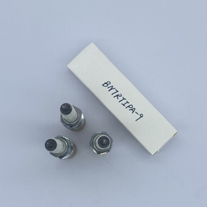 Bujía de iridio para motocicletas SILMAR7D9DS, venta directa de fábrica de gasolina, nueva condición - Product Image 5