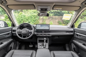 Honda <span class=keywords><strong>CRV</strong></span> Modelo 2024, Tracción Delantera, 5 Puertas, 5 Asientos, Transmisión Continuamente Variable, Auto Usado - Product Image 4