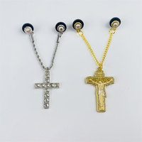 Épingle en émail doux scintillant personnalisé avec strass et croix de Jésus épingle à chaîne épingle à chapeau ajustée