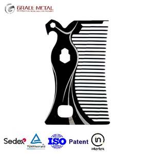 Dagelijkse meisjes dames kam met aangepast logo, metalen stalen multifunctioneel gereedschap, kaart, aangepast ontwerp sleutelhanger, mini-cadeaus - Product Image 1