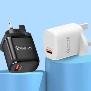 Cargador Rápido para Teléfono Móvil con Enchufe del Reino Unido, 18W 3A QC3.0, Estándar del Reino Unido, Enchufe USB - Product Image 1