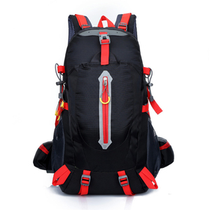 Sac à dos de randonnée et de voyage unisexe 40L personnalisé 2025 pour le cyclisme et les sports de plein air avec logo sur mesure - Product Image 4