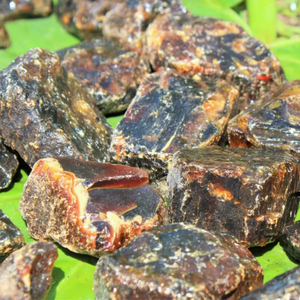 Venta al por Mayor de Piedras Ámbar Naturales en Bruto, <span class=keywords><strong>Gemas</strong></span> Semipreciosas de Resina de Árbol para Joyería y Decoración - Product Image 6