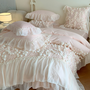 Juego de cama de cuatro piezas de algodón lavado con agua de Rosa francesa con funda de edredón de encaje estilo princesa para las cuatro estaciones - Product Image 1