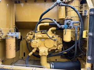 Excavadora Hidráulica de Orugas Caterpillar 320D Usada Original de Japón, 2023, 20 Toneladas, en Venta - Product Image 6