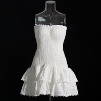 Nouvelle Robe Mini Été 2025 Femme Style Européen Américain Sexy Coupe Trapèze Sans Manches Ourlet Volanté Slim Décontractée Antistatique en Mousseline Naturelle