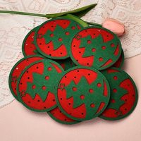 Tapis et tampons en feutre minimalistes Conception d'ambiance festive de Noël pour les sous-verres et les sets de table