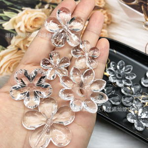 ที่ใส่ดอกไม้อะคริลิค 6.5 ซม. กลีบดอกโปร่งใส 3 มิติ กิ๊บติดผมงานแต่งงาน DIY เครื่องประดับ - Product Image 1