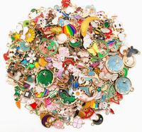 Lots en Gros de Breloques et Pendentifs en Émail Plaqué Or Assorties pour Fabrication de Bijoux DIY Colliers, Bracelets et Boucles d'Oreilles