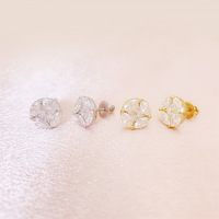 DE VVS Fine Trendy Fashion Chapado en oro 925 Joyas de plata esterlina Sorprendente forma exótica Moissanite Pendiente Stud