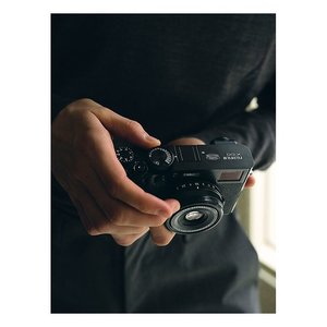 Appareil photo compact noir 40 Mpx X SERIES X100VI - Product Image 5