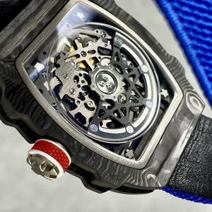 Reloj Mecánico Unisex de Lujo y Alta Calidad con Diseño Esqueletizado Transparente, Correa de Cuero de 22 mm, Esfera con Indicadores, Grosor de 5 mm - Product Image 2