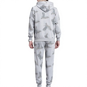 Ensemble de survêtement à capuche pour homme, gris, imprimé floral, en coton, manches longues, coupe décontractée ample avec poches latérales pour la saison d'automne - Product Image 2