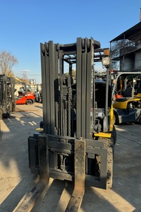 Used Good Condition 3 Ton Komatsu Diesel Forklift Two/Three Stage Mast 1000mm Fork Length Original Japanese Engine TCM Model - Product Image 2