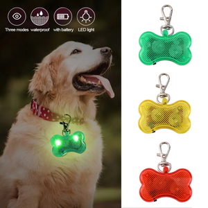 <span class=keywords><strong>Collar</strong></span> <span class=keywords><strong>LED</strong></span> para Perros y Gatos, Colgante Luminoso, Correa de Seguridad Nocturna para Mascotas, <span class=keywords><strong>Collar</strong></span> Luminoso Brillante, Decoración para Perros, Luz Nocturna, Linterna - Product Image 6