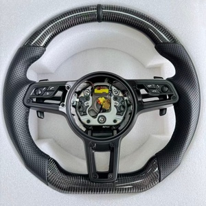 Volante di Lusso in Carbonio per Cayenne, Macan, Panamera, <span class=keywords><strong>Taycan</strong></span>, 911, 971, 986, 991.1, 958.1 - Product Image 3
