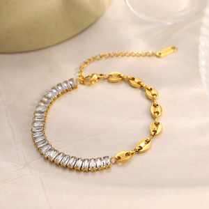 Pulsera de acero inoxidable con circonitas y baño de oro de 18k, cadena de eslabones a la moda para mujer. - Product Image 4