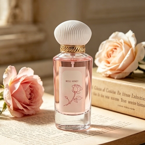 น้ำหอมกลิ่นกุหลาบ 50 มล. - น้ำหอมผู้หญิงกลิ่นหวาน หอมติดทนนาน หรูหรา - Product Image 2