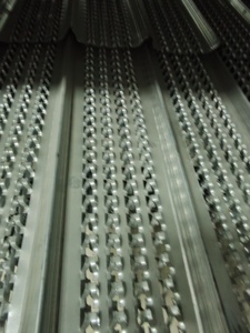 Grillage métallique galvanisé <span class=keywords><strong>à</strong></span> nervures pour renforcement du béton, anti-corrosion, taille personnalisée, <span class=keywords><strong>prix</strong></span> <span class=keywords><strong>bas</strong></span>, <span class=keywords><strong>matériaux</strong></span> <span class=keywords><strong>de</strong></span> <span class=keywords><strong>construction</strong></span> - Product Image 3