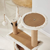 Structure d'escalade pour chat en bois moderne multi-niveaux avec nid intégré, poteaux à gratter en sisal, plateformes de saut et logement confortable - Noël