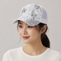 Topi Trucker Jaring Bunga Berpayet Berkilau untuk Wanita dan Remaja Putri, Topi Visor Payet Perak Mengkilap, Topi Snapback Plastik yang Dapat Disesuaikan untuk Aktivitas Luar Ruangan