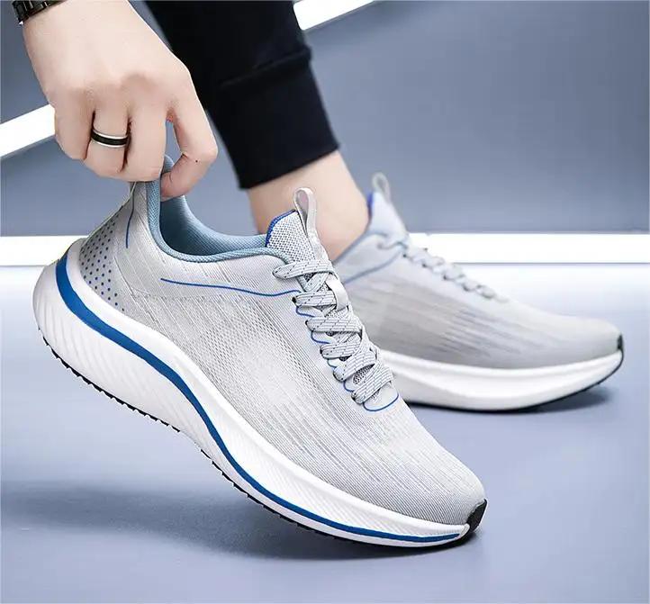 Bán Buôn Mùa Hè Thoáng Khí Trọng Lượng Nhẹ Người Đàn Ông Giày Thấp Top Laced Chạy Giày Hollow Lưới Sneakers