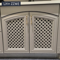 Ensemble de meubles de cuisine modulaires RTA entièrement équipés avec crédence, charnières écologiques, finition haute brillance, design classique pour la rénovation de la maison