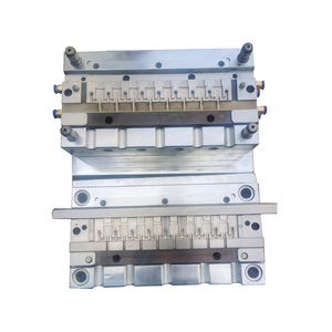 خط سلك الطاقة ، صانع قولبة بلاستيك <span class=keywords><strong>PVC</strong></span> مخصص ، قولبة فولاذية بالحقن - Product Image 2