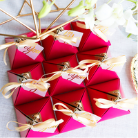 Boîtes Cadeaux Triangulaires de Qualité pour Mariage, Boîte à Dragées avec Ruban et Étiquette