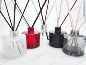 <span class=keywords><strong>Hot</strong></span> bán 30ml 50ml đơn giản Vòng tinh dầu sậy khuếch tán Jar phun màu rỗng hương liệu thủy tinh sậy khuyếch tán container - Product Image 2