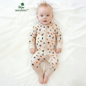 Pakaian Tidur Bayi Bahan Bambu Elastis Grosir Miozing: Romper Resleting Ganda Siap Kirim, Berbagai GSM & Logo Kustom untuk Butik Bayi - Product Image 1