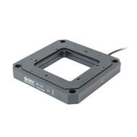 S51 Triaxial Piezo Tip/Tilt Stage dengan 3 Aksis Gerak di Theta X, Theta Y, dan Z, serta dengan Apertur Besar Tengah 80x80mm.