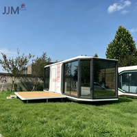 JJM Maison Conteneur Préfabriquée de Luxe P7 à 2 Chambres, Villa Capsule Spatiale Extérieure avec Panneau Solaire pour Supermarché et Appartement