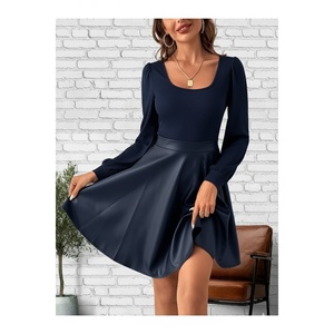 Robe en cuir bleu marine pour femmes, robe de club à manches longues, coupe trapèze - Product Image 4