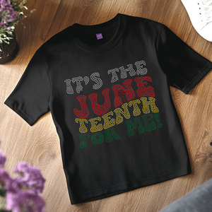 Bestseller: Trasferimenti Termici con Strass 'È il Juneteenth per Me' per Magliette - Product Image 5