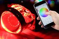 Lentille de projecteur LED Décoration 360 degrés RGB Application LED Yeux de démon pour projecteur HID Yeux de démon LED Halo Ring Accessoires de lumière de voiture