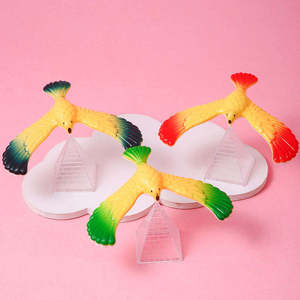 Juguete de pájaro equilibrado de 13 x 10 cm, venta al por mayor, águila equilibrada, juguetes nostálgicos, muñecos de rompecabezas para niños, nuevo y único pájaro equilibrado, juguete clásico - Product Image 5