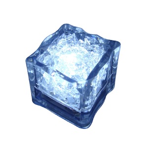 Led nhấp nháy đầy màu sắc Ice Cube đèn nước cảm ứng sáng Ice Cube đèn bé phòng tắm trẻ em nước chơi đồ chơi - Product Image 4