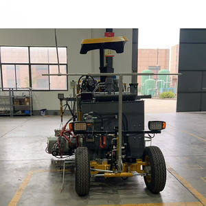 เครื่องทำเครื่องหมายถนนแบบนั่งขับ ความจุสูง 500 ลิตร/300 ลิตร บำรุงรักษาง่าย แบบอัดรีด พร้อมปั๊มและเครื่องยนต์ - Product Image 3