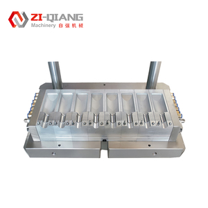 Machine de soufflage de bouteille de boisson de jus d'animal familier pour faire des bouteilles d'huile et des bouteilles d'eau - Product Image 3