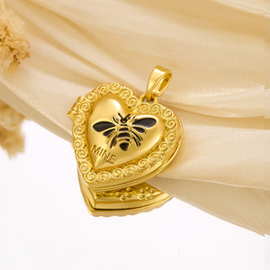 Breloque <span class=keywords><strong>photo</strong></span> HD4433 ouvrable en forme de cœur, thème abeille, en laiton plaqué or 18 carats <span class=keywords><strong>avec</strong></span> émail goutte d'huile, collection Amour, bijoux pour femme - Product Image 4